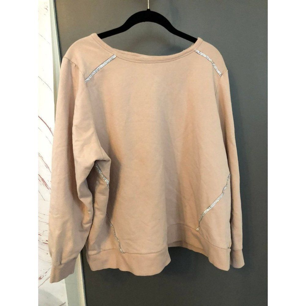 Torrid size 3 blush pink rhinestone sweatshirt
